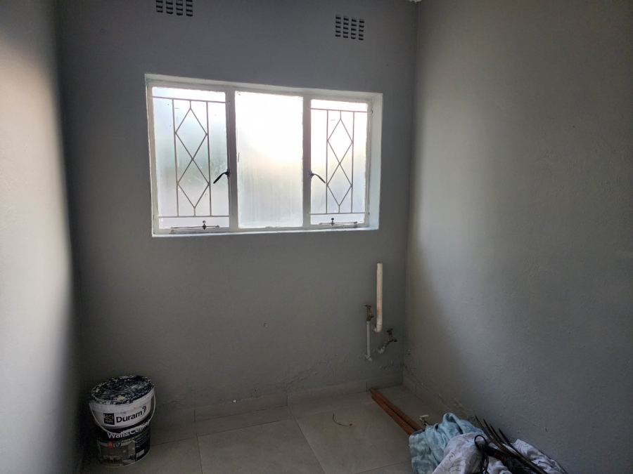To Let 3 Bedroom Property for Rent in Freeway Park Gauteng