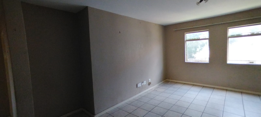 To Let 3 Bedroom Property for Rent in Florentia Gauteng
