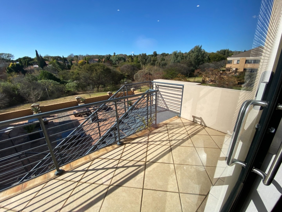 To Let commercial Property for Rent in Faerie Glen Gauteng