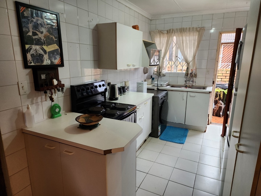 To Let 3 Bedroom Property for Rent in Norkem Park Gauteng