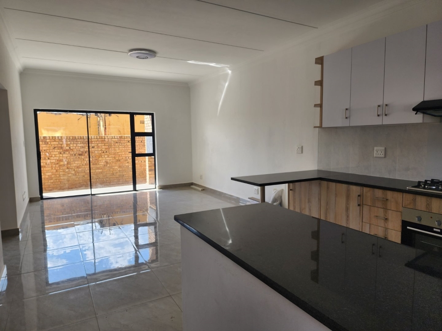 To Let 2 Bedroom Property for Rent in Witfield Gauteng