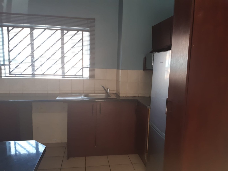 To Let 2 Bedroom Property for Rent in Meredale Gauteng