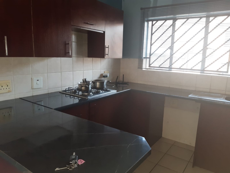 To Let 2 Bedroom Property for Rent in Meredale Gauteng