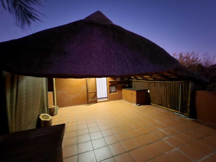 2 Bedroom Property for Sale in Sunninghill Gauteng