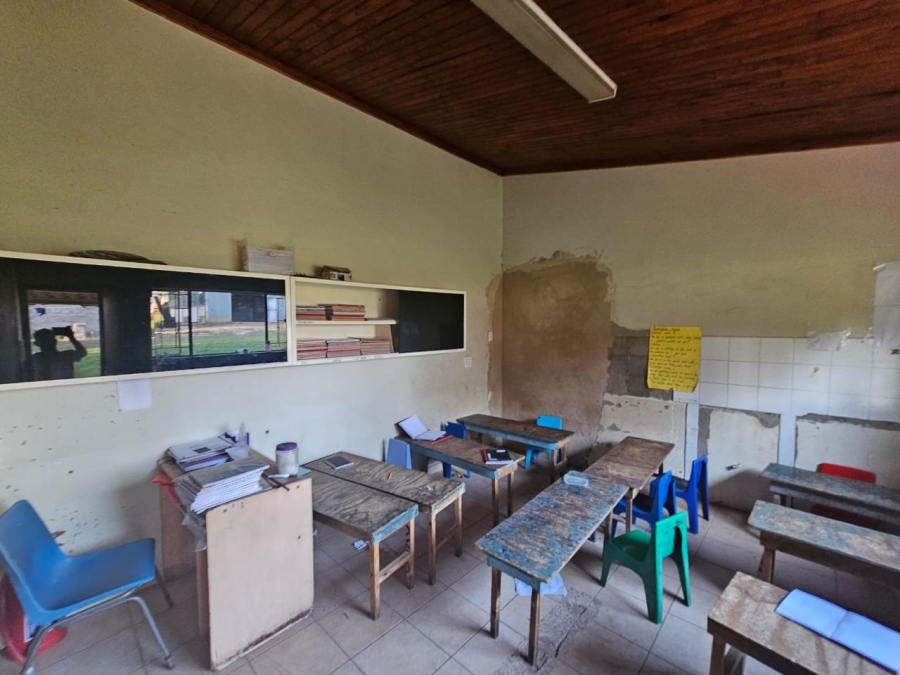 Commercial Property for Sale in Mnandi Gauteng