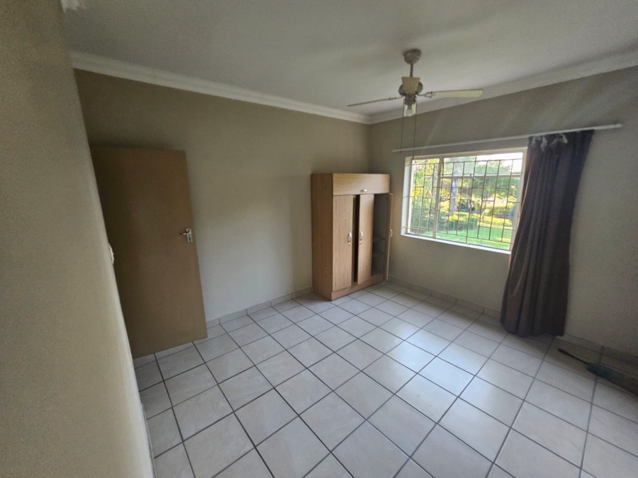 Commercial Property for Sale in Mnandi Gauteng