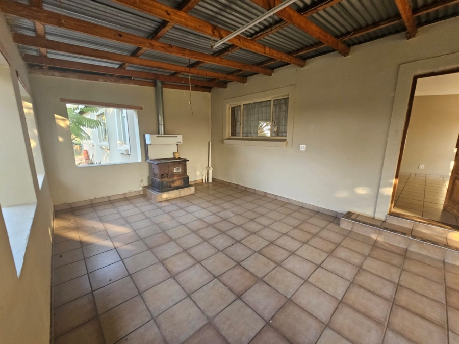 Commercial Property for Sale in Mnandi Gauteng