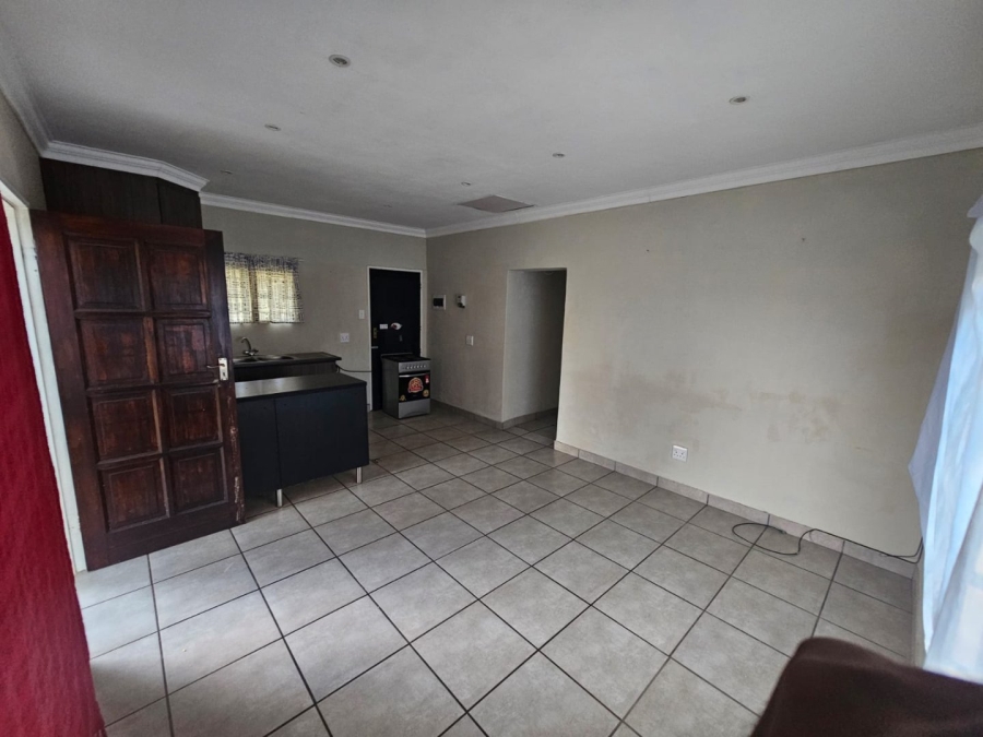 Commercial Property for Sale in Mnandi Gauteng