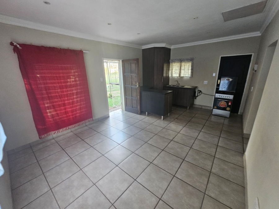 Commercial Property for Sale in Mnandi Gauteng