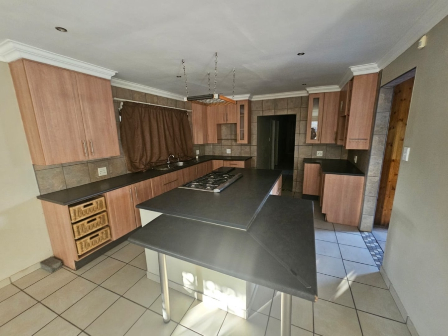 Commercial Property for Sale in Mnandi Gauteng