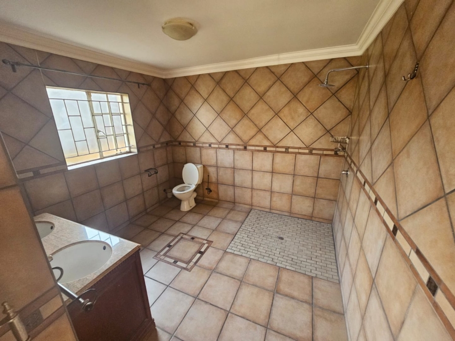 Commercial Property for Sale in Mnandi Gauteng