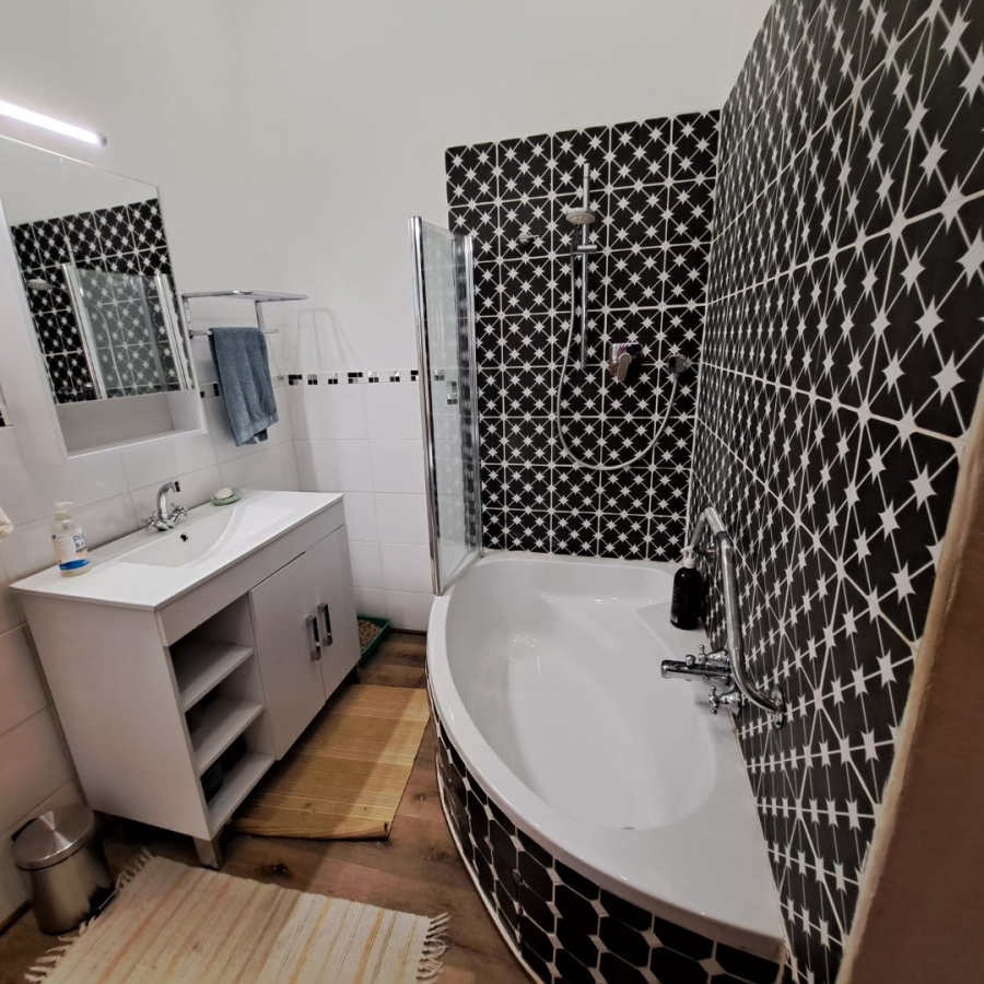 5 Bedroom Property for Sale in Florauna Gauteng