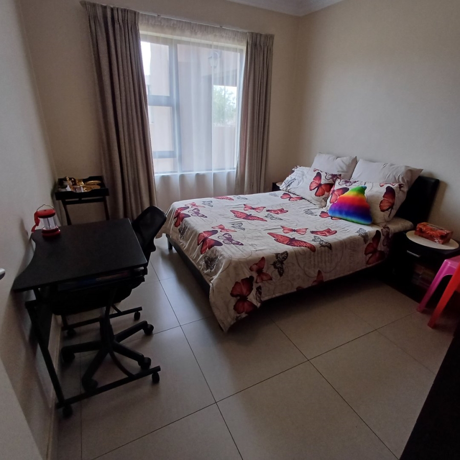 To Let 3 Bedroom Property for Rent in Thatchfield Hills Gauteng