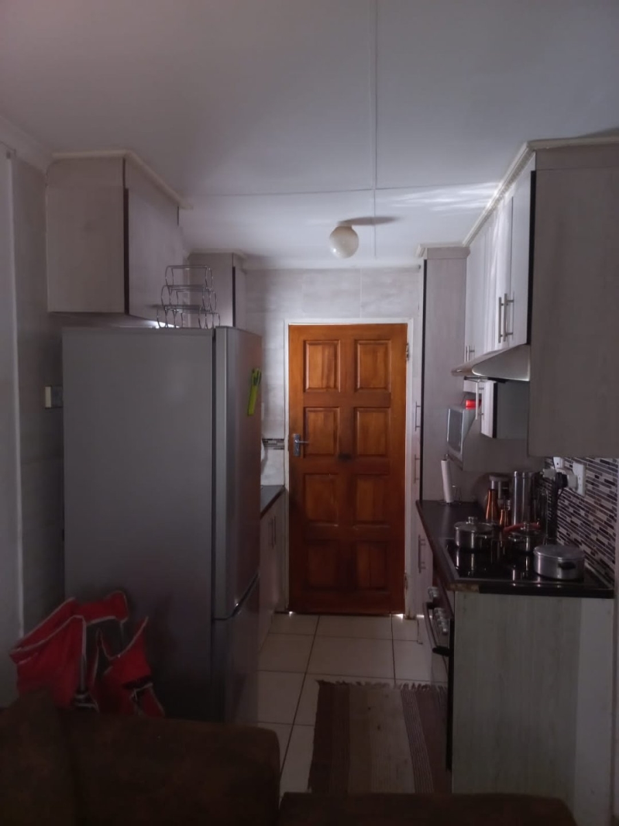 2 Bedroom Property for Sale in Windmill Park Gauteng