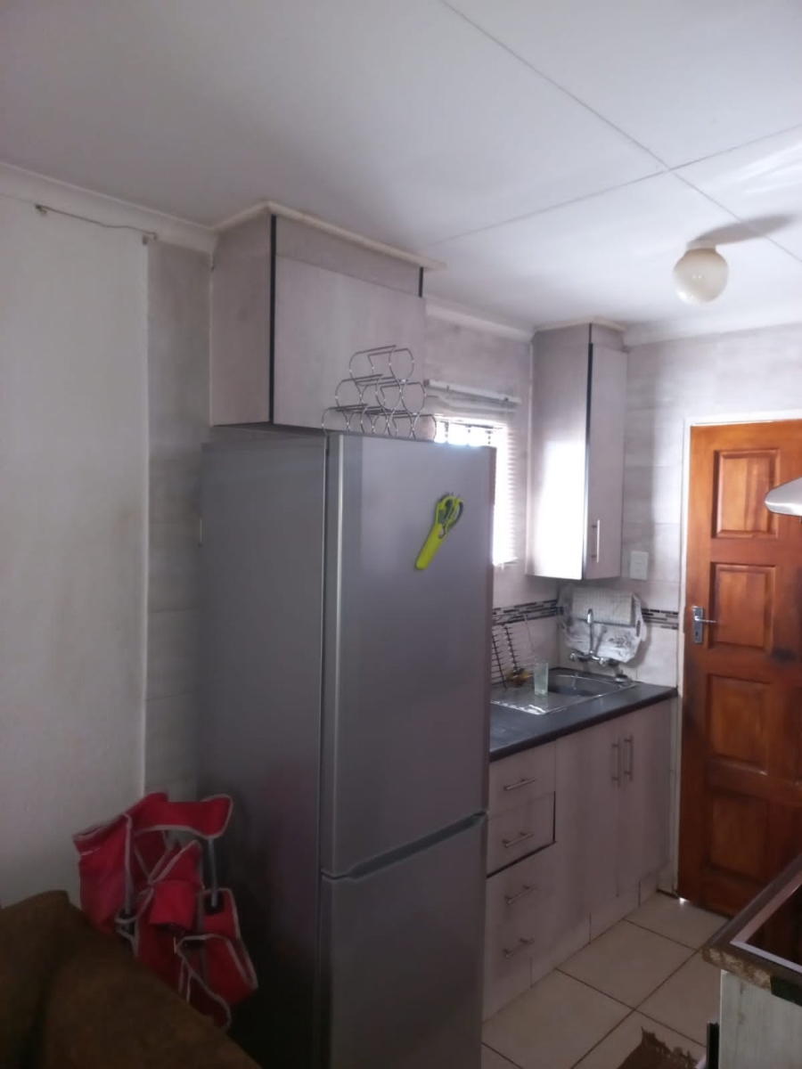 2 Bedroom Property for Sale in Windmill Park Gauteng