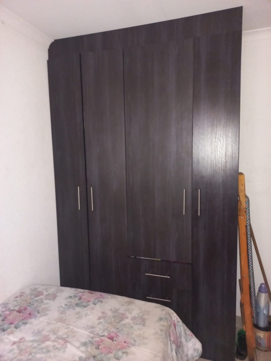 2 Bedroom Property for Sale in Windmill Park Gauteng