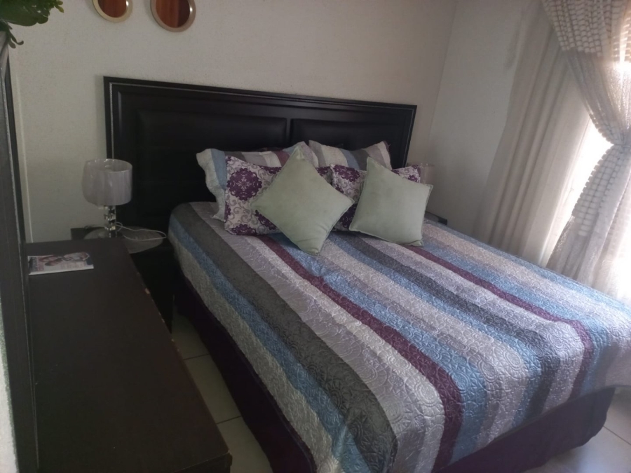 2 Bedroom Property for Sale in Windmill Park Gauteng