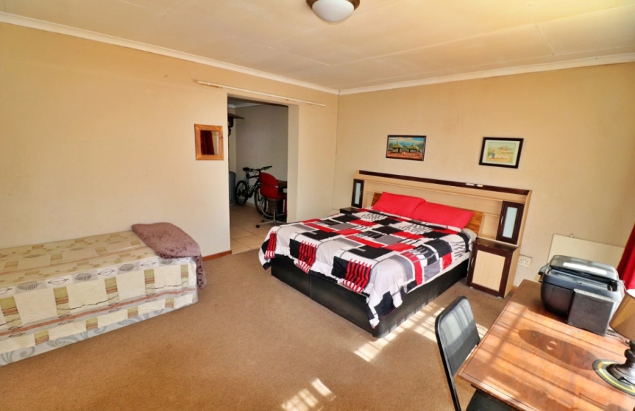 2 Bedroom Property for Sale in Primrose East Gauteng