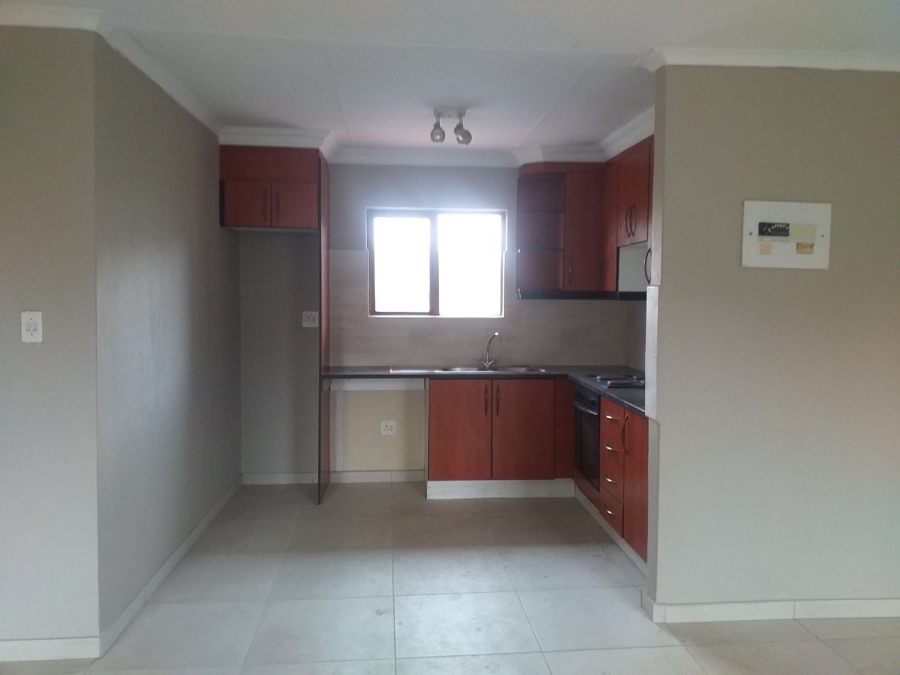 To Let 2 Bedroom Property for Rent in Northwold Gauteng