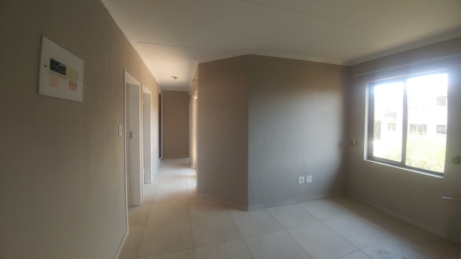To Let 2 Bedroom Property for Rent in Northwold Gauteng