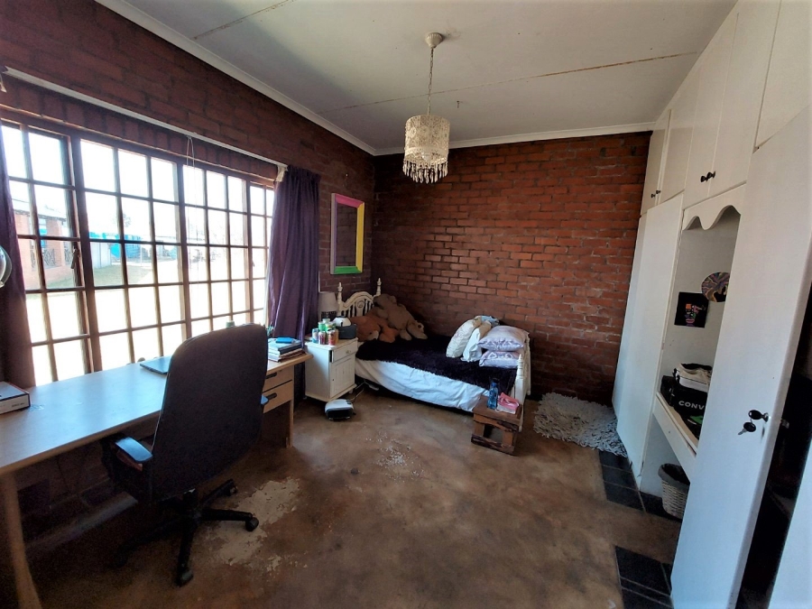 Commercial Property for Sale in Noycedale Gauteng