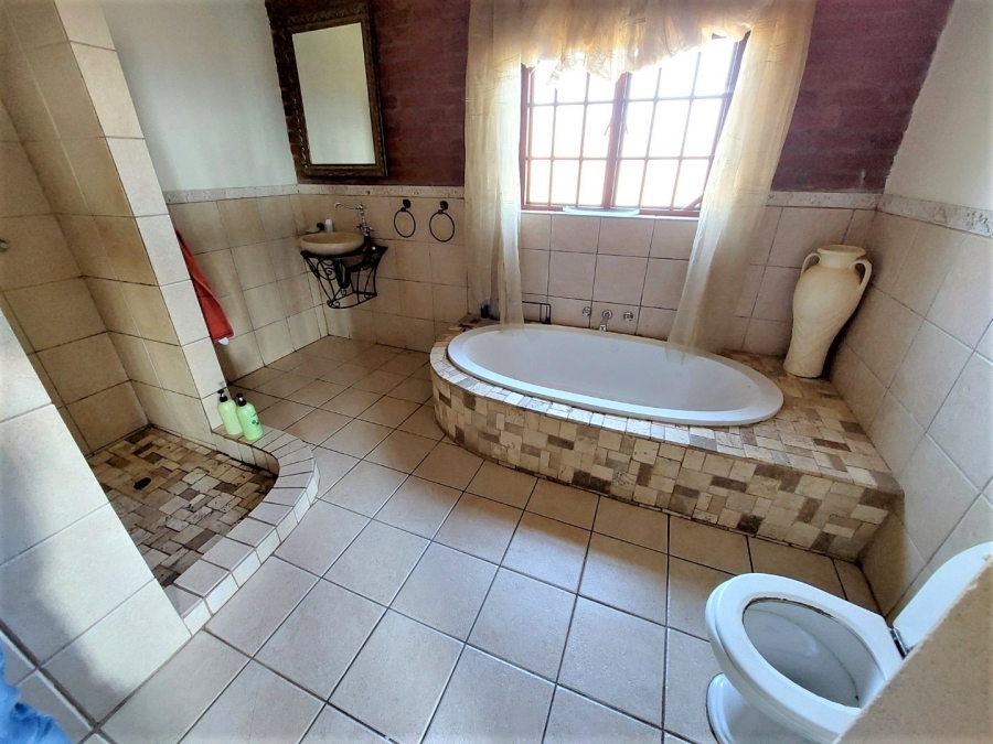 Commercial Property for Sale in Noycedale Gauteng