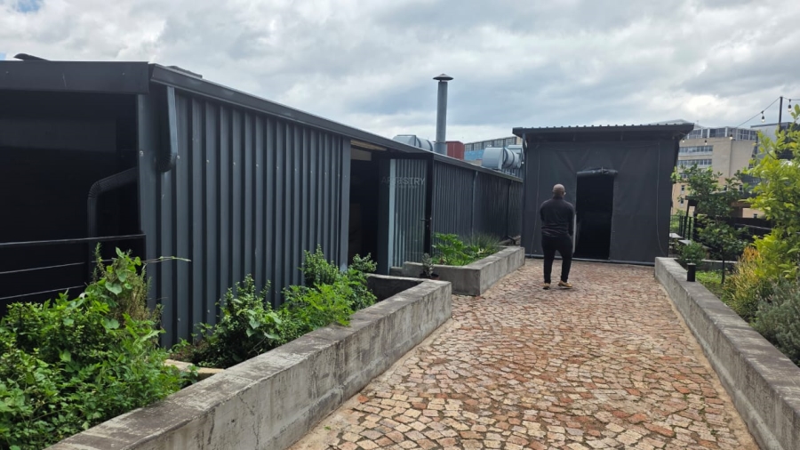 To Let 1 Bedroom Property for Rent in Sandton Central Gauteng