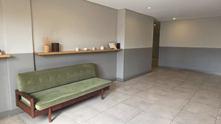 To Let 1 Bedroom Property for Rent in Sandton Central Gauteng