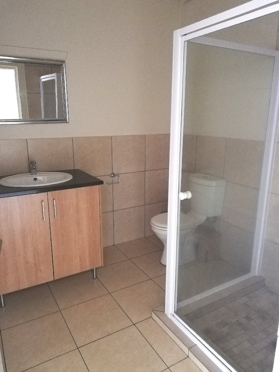 2 Bedroom Property for Sale in Blackheath Gauteng