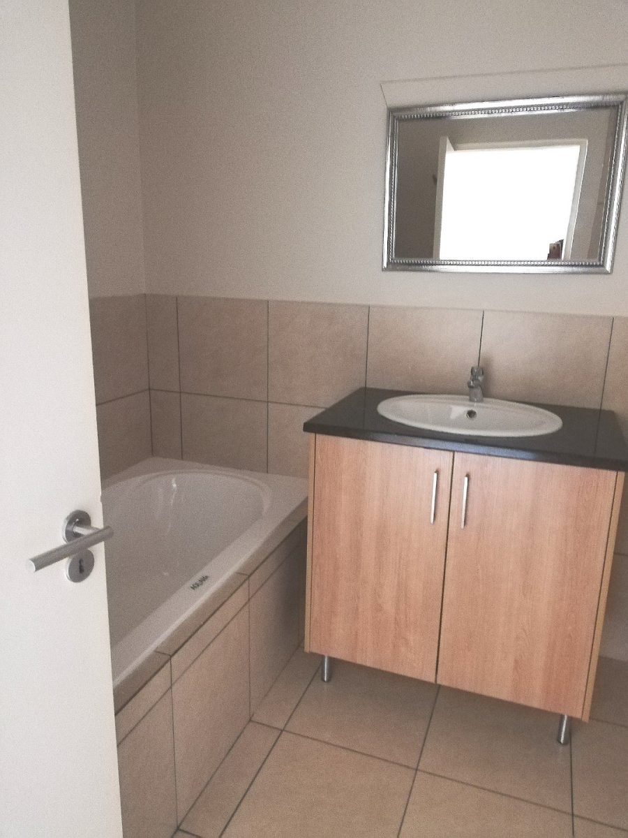 2 Bedroom Property for Sale in Blackheath Gauteng