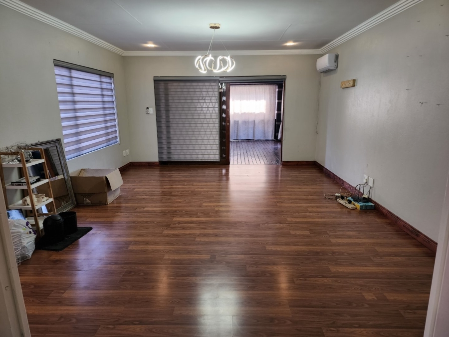 To Let 3 Bedroom Property for Rent in Witfield Gauteng