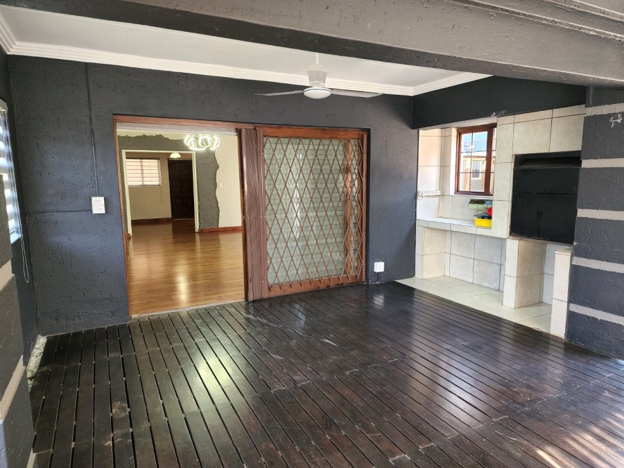 To Let 3 Bedroom Property for Rent in Witfield Gauteng