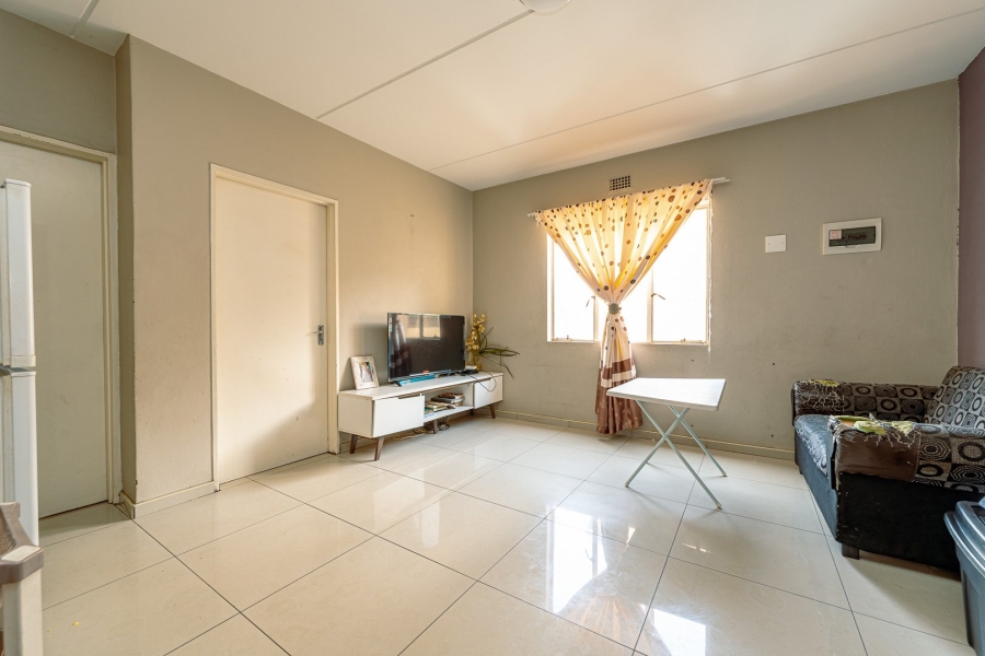 2 Bedroom Property for Sale in Fleurhof Gauteng