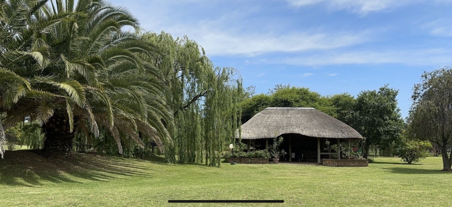 8 Bedroom Property for Sale in Randjesfontein A H Gauteng