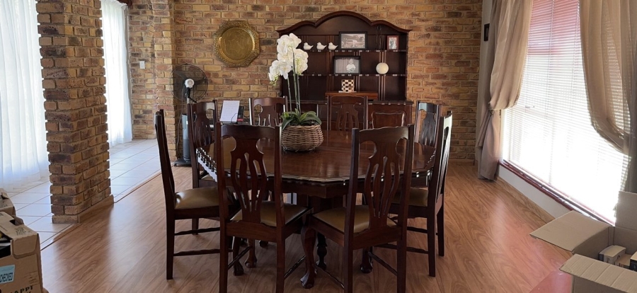 8 Bedroom Property for Sale in Randjesfontein A H Gauteng