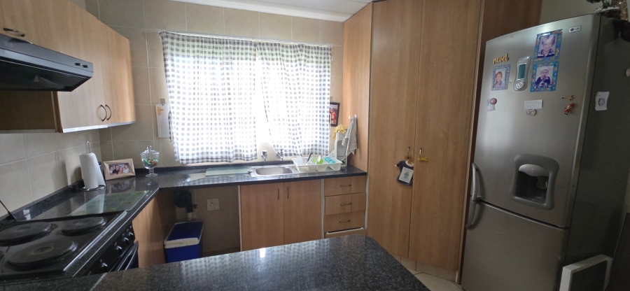 2 Bedroom Property for Sale in Meyersdal Gauteng