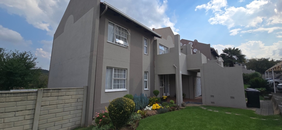 2 Bedroom Property for Sale in Meyersdal Gauteng