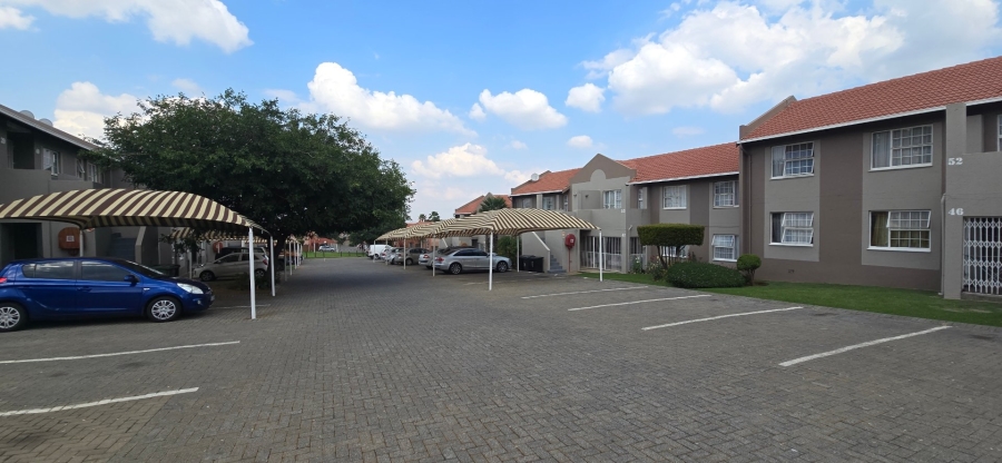 2 Bedroom Property for Sale in Meyersdal Gauteng