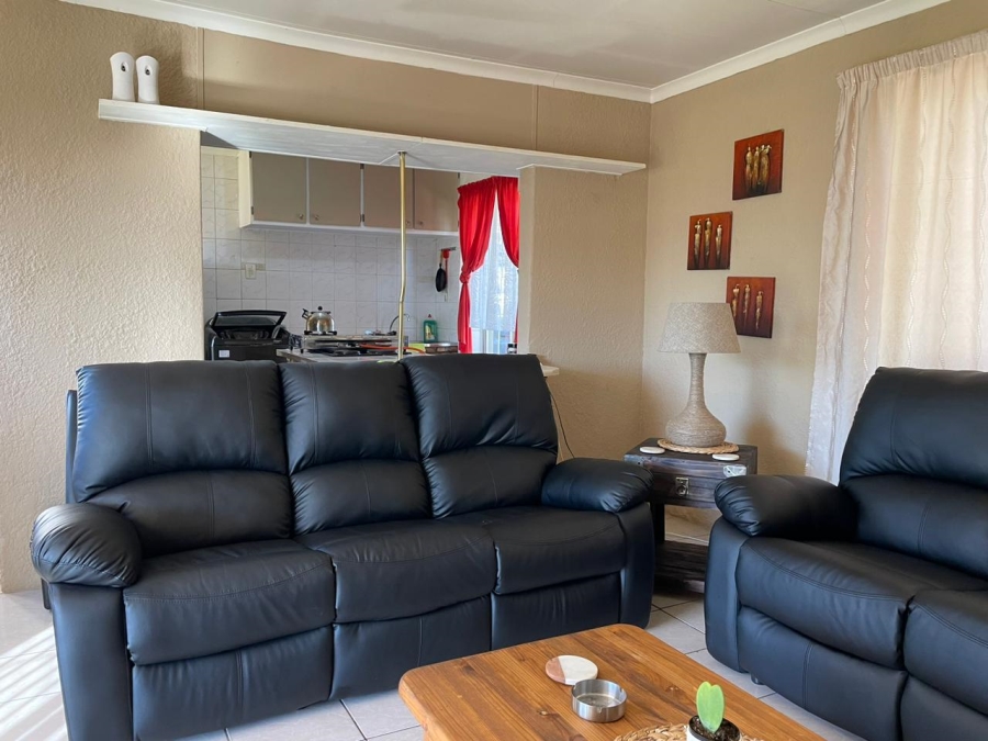 2 Bedroom Property for Sale in Raceview Gauteng