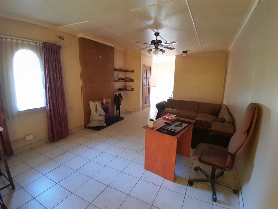 To Let 3 Bedroom Property for Rent in Ravensklip Gauteng