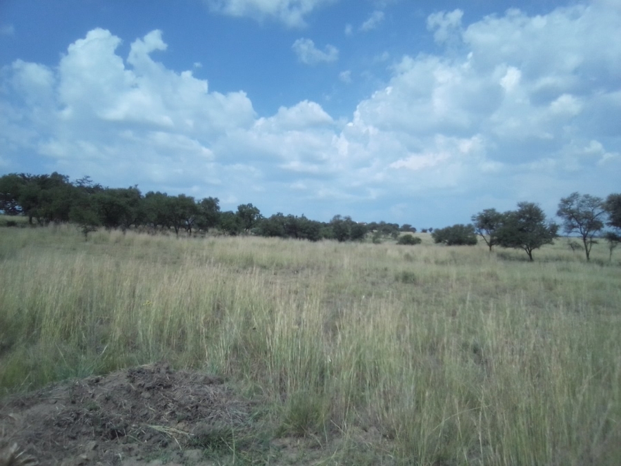 To Let Commercial Property for Rent in Laezonia Gauteng