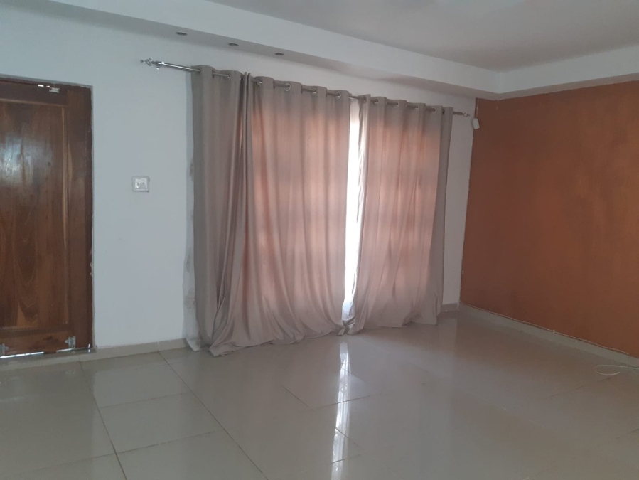 4 Bedroom Property for Sale in Mondeor Gauteng