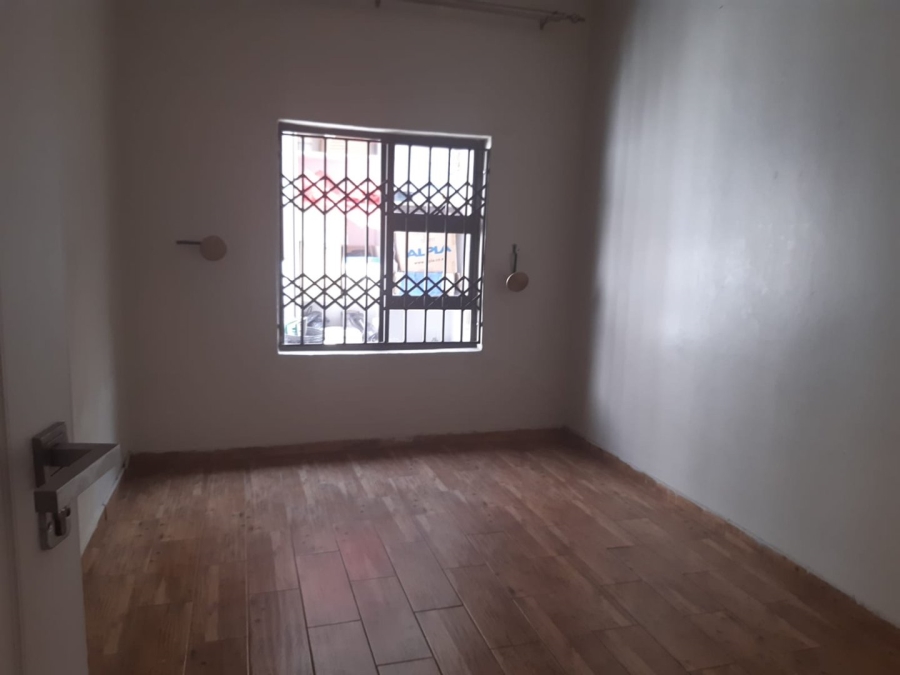 4 Bedroom Property for Sale in Mondeor Gauteng