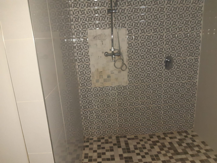 4 Bedroom Property for Sale in Mondeor Gauteng