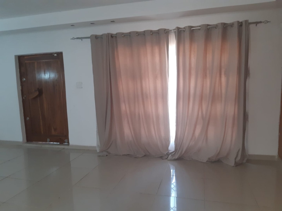 4 Bedroom Property for Sale in Mondeor Gauteng