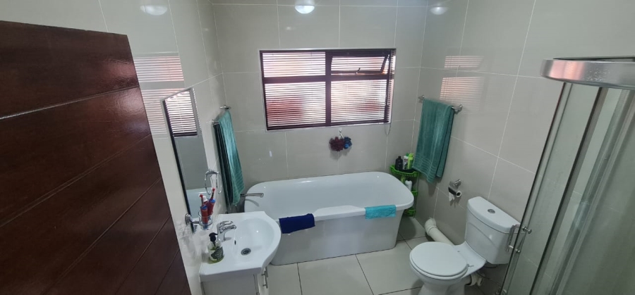 To Let 3 Bedroom Property for Rent in Eveleigh Gauteng