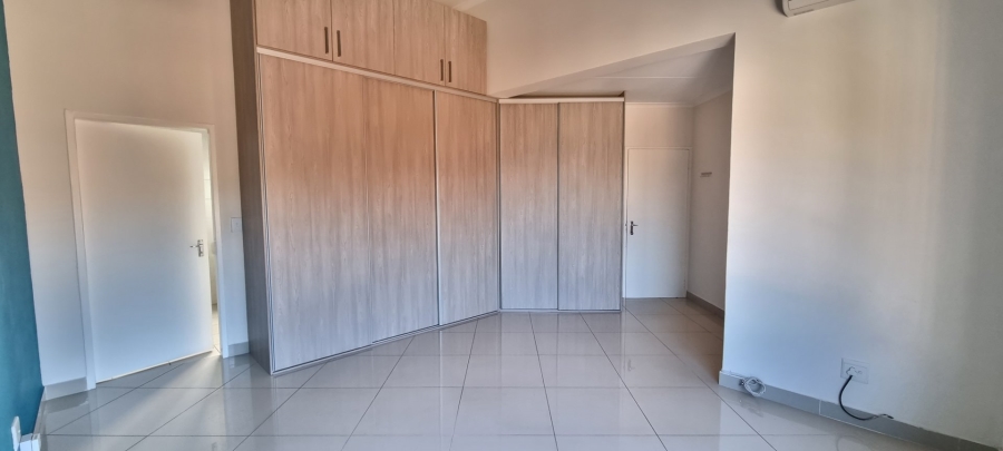 To Let 2 Bedroom Property for Rent in Ridgeway Gauteng