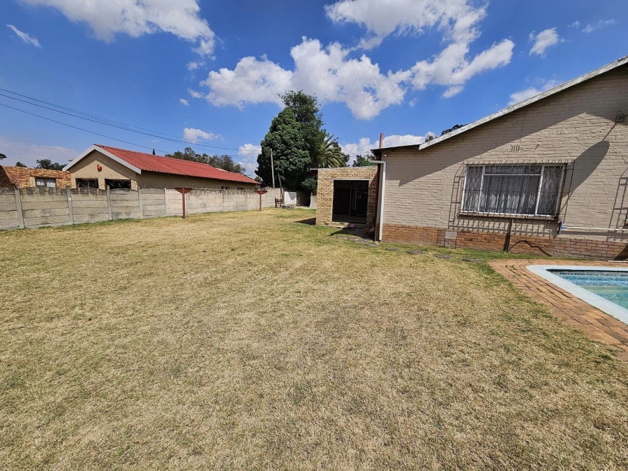 4 Bedroom Property for Sale in Noycedale Gauteng