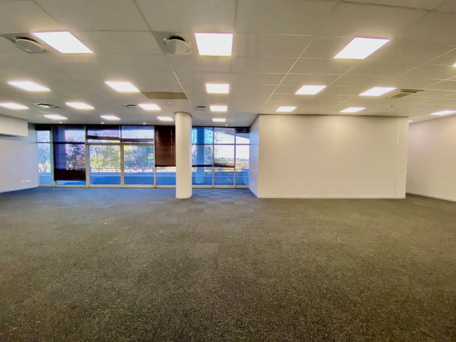 To Let Commercial Property for Rent in Doringkloof Gauteng