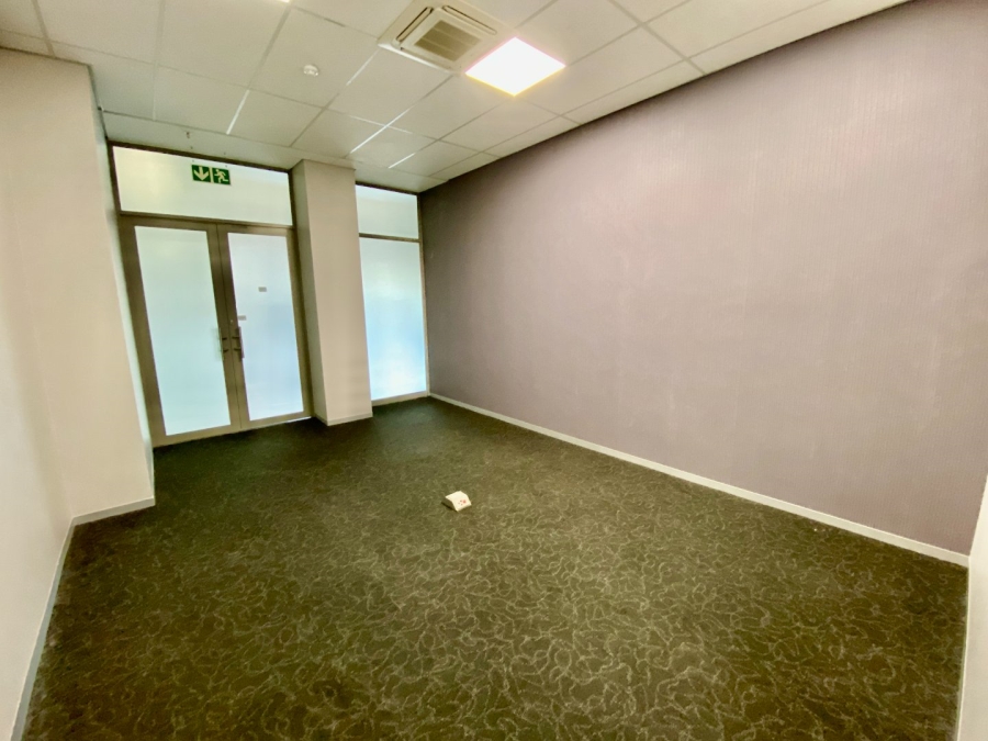To Let Commercial Property for Rent in Doringkloof Gauteng